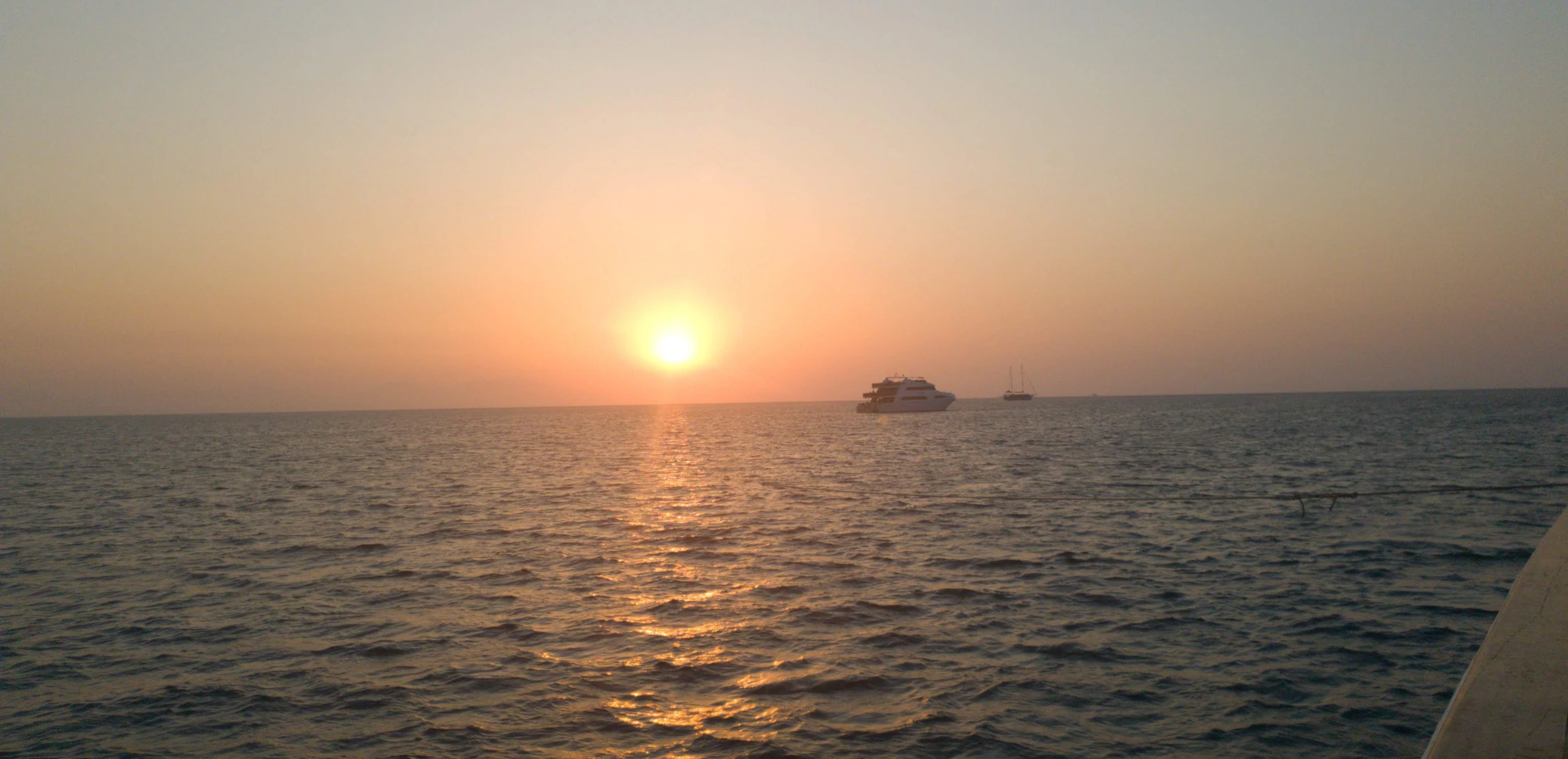 couché de soleil dans les lagons